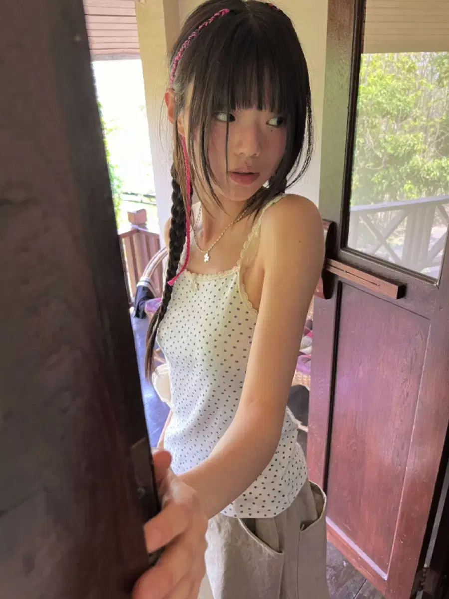 thumbnail-5